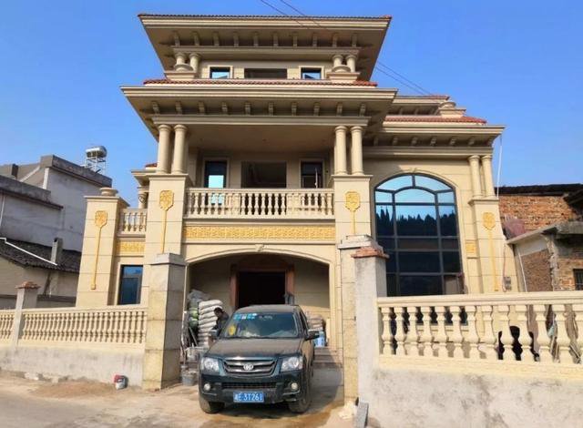 13套湖南豪華歐式農村別墅完工圖，PK下哪套更好看