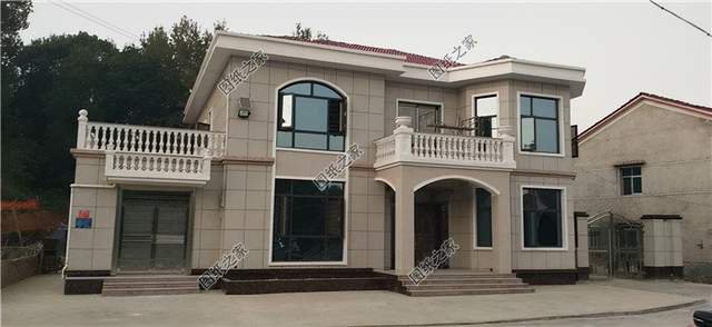 帶堂屋農(nóng)村別墅，滿足農(nóng)村生活習(xí)慣，提升居住舒適度